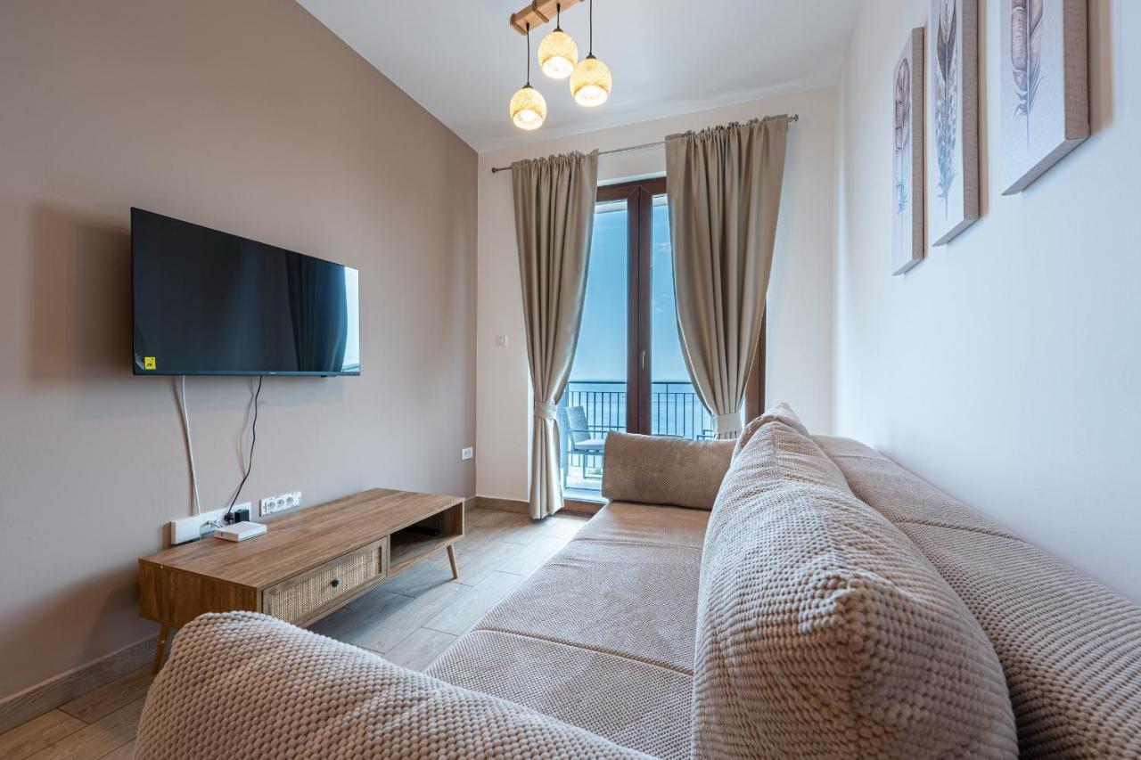 Niki Apartments Przno Sveti Stefan Exterior foto